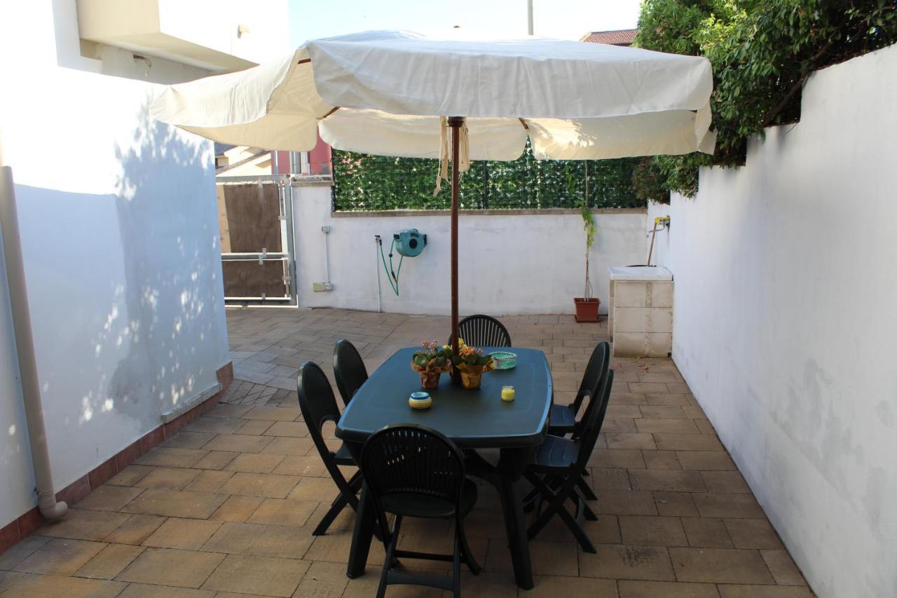 B&B Sa Pedra Longa Ури Экстерьер фото